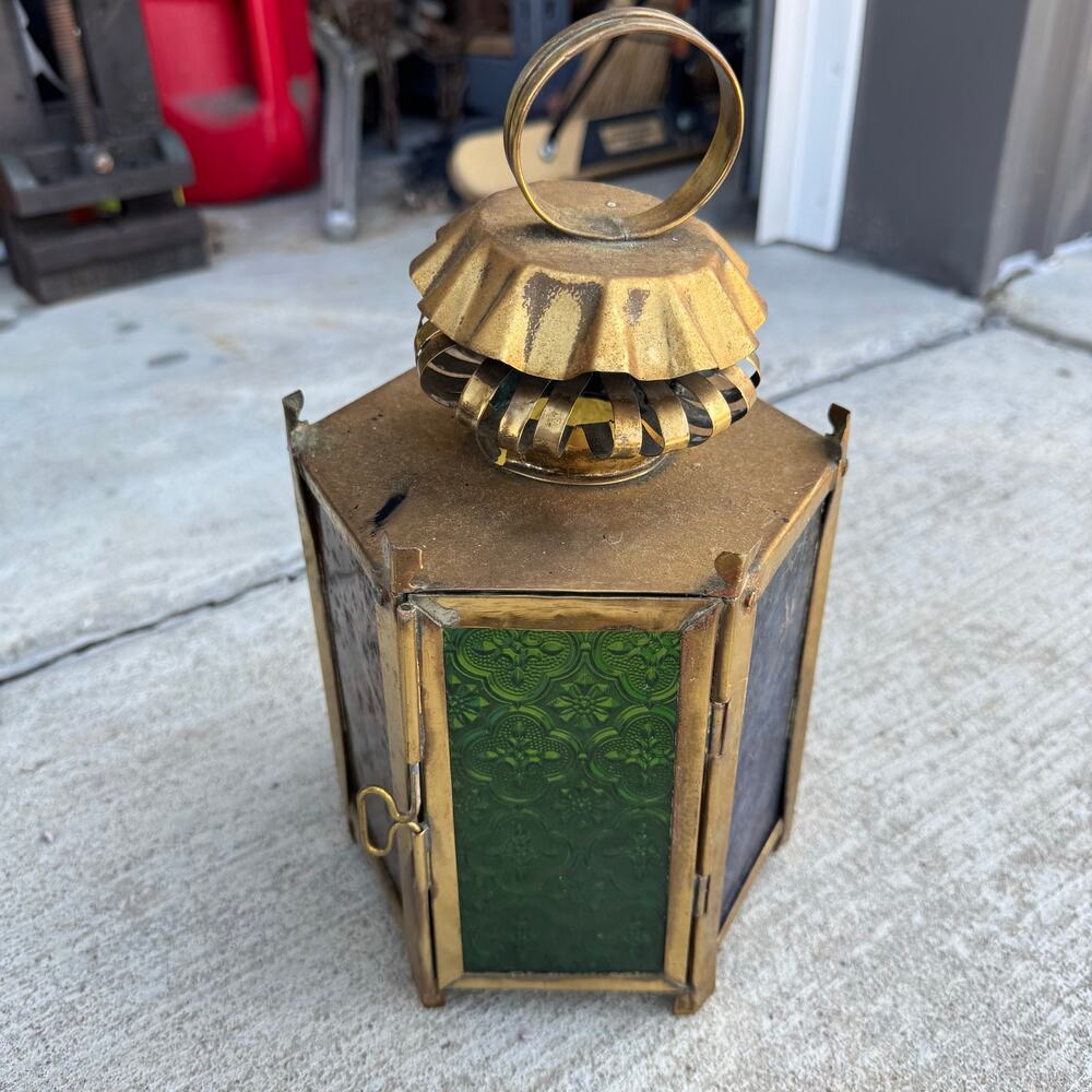 VTG Brass and Stained Glass Lantern Hanging Home Decor Candle Tea light Holder